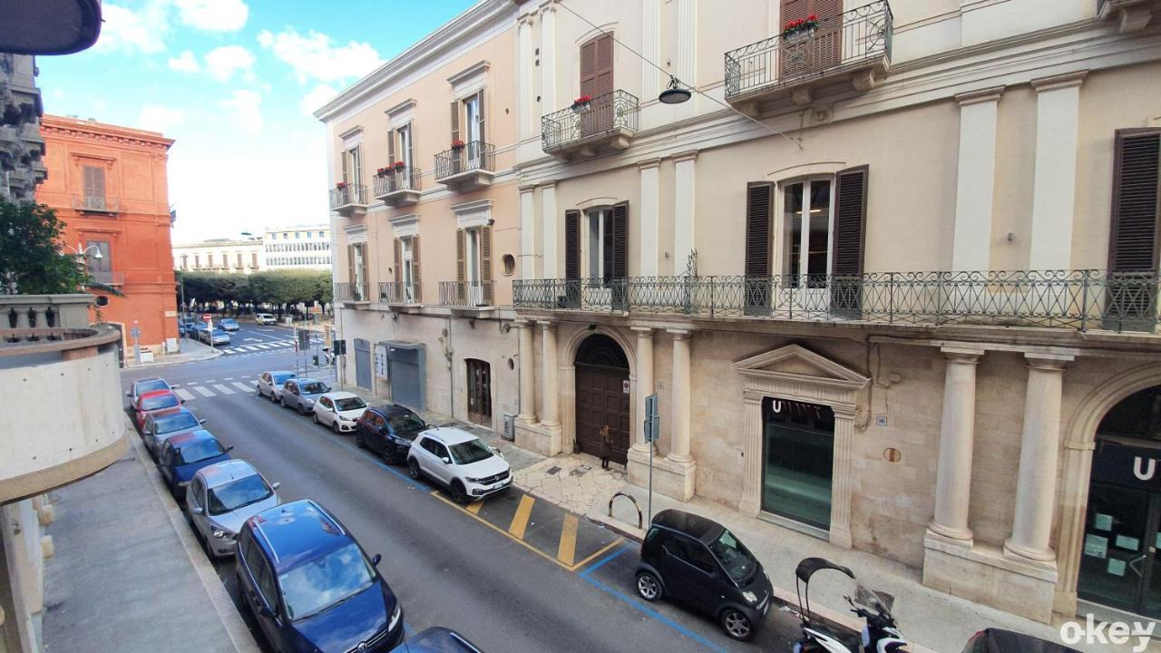 Отель Dimora Beluga - Bari Centro Экстерьер фото